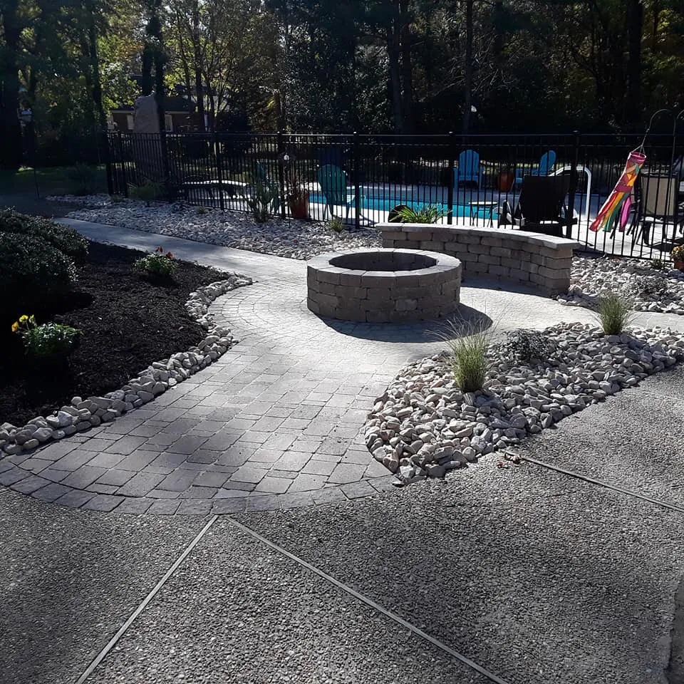 Expert lawn care service experts serving Chesapeake, VA - Hickory Landscaping