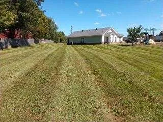 Affordable lawn mowing service in Franklin, KY by Hickory Lawncare & Landscaping