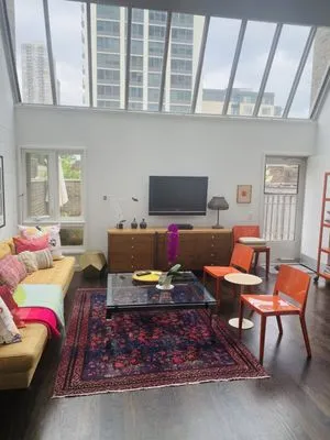 Hicks & Co Living Solutions Logo