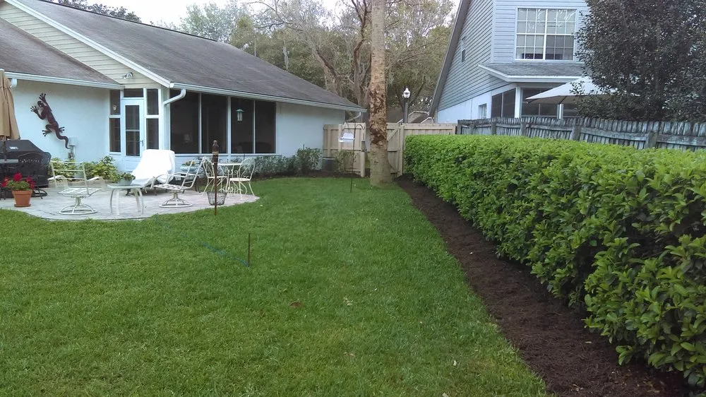 Custom garden landscaping experts serving Orlando, FL - Hicks & Hicks Lawn and Services