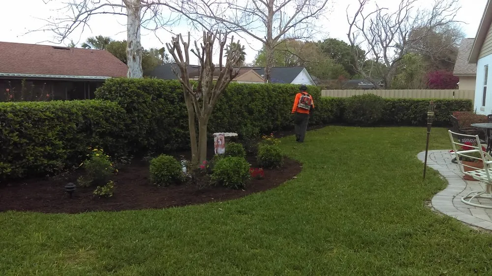 Custom residential landscaping in Orlando, FL by Hicks & Hicks Lawn and Services