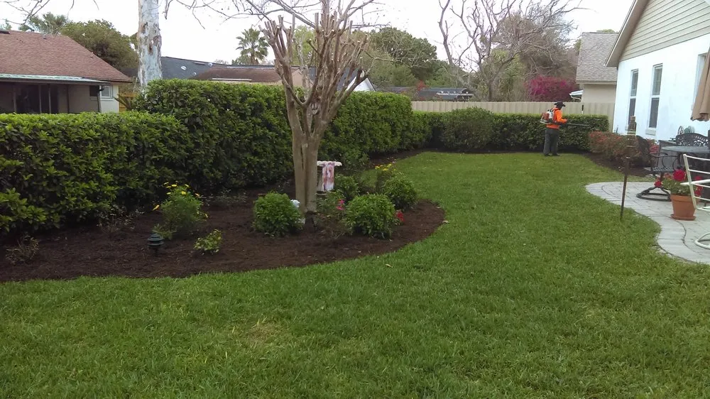 Expert lawn care service for homes across Orlando, FL - Hicks & Hicks Lawn and Services