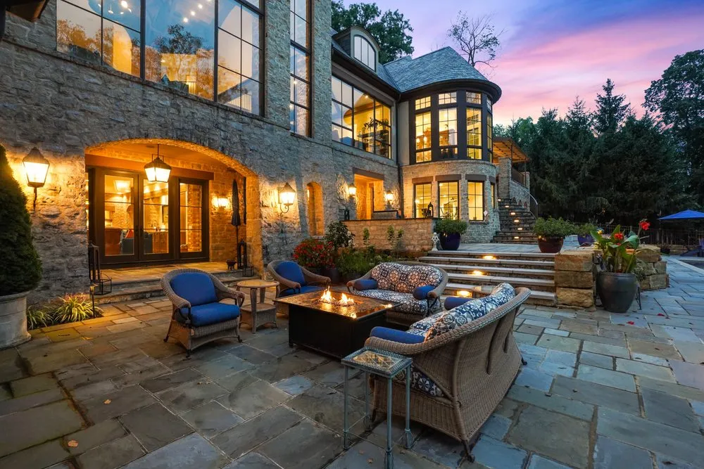 Top-rated garden landscaping experts serving Hilliard, OH - Hidden Creek Landscaping