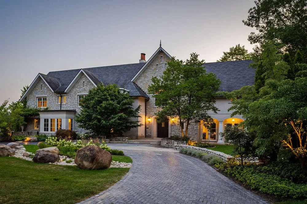 Local lawn mowing service experts serving Hilliard, OH - Hidden Creek Landscaping