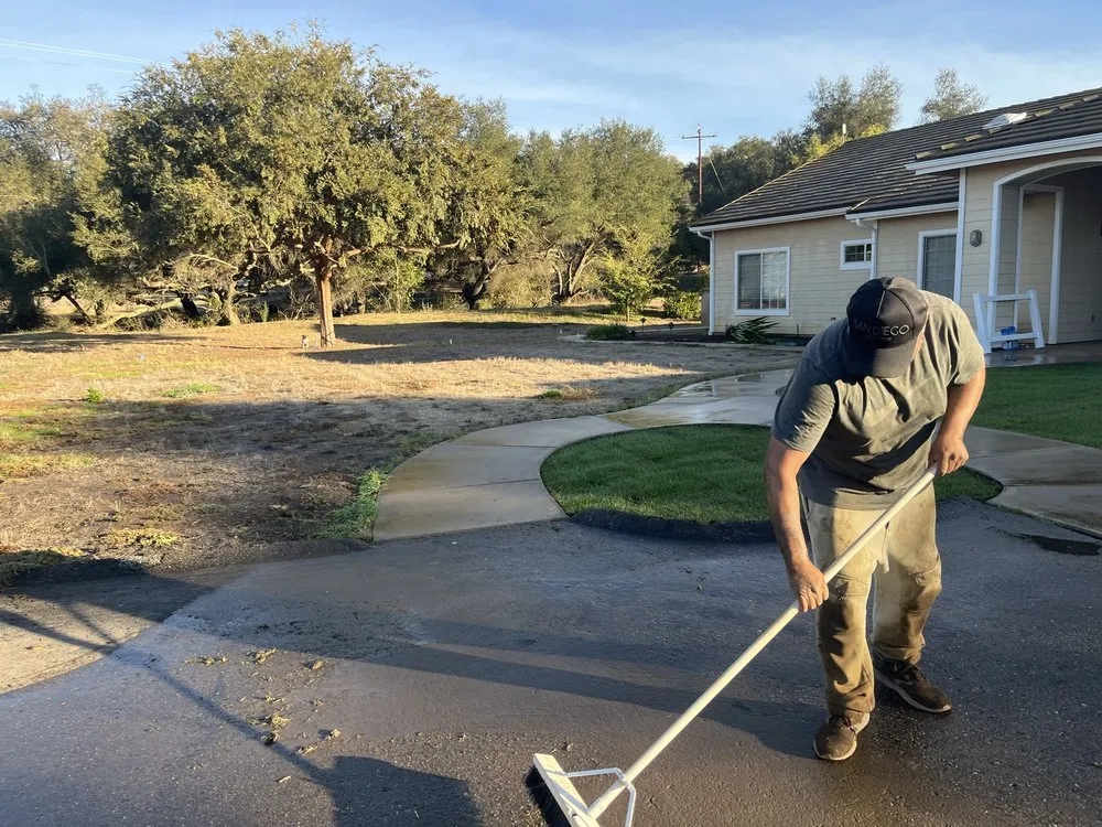 Expert yard cleanup service for beautiful yards in Ramona, CA by Hidden Gardens