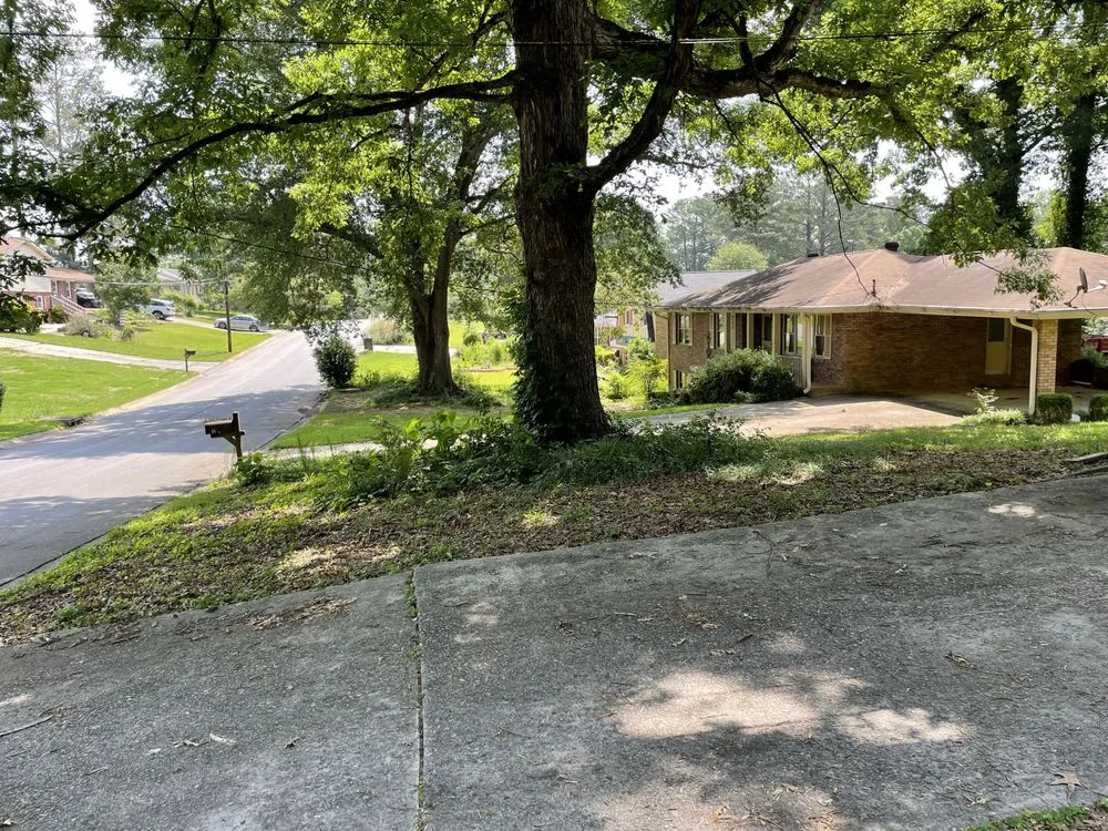 Top-rated landscape design for homes in Morrow, GA by Hidden Green Leaves