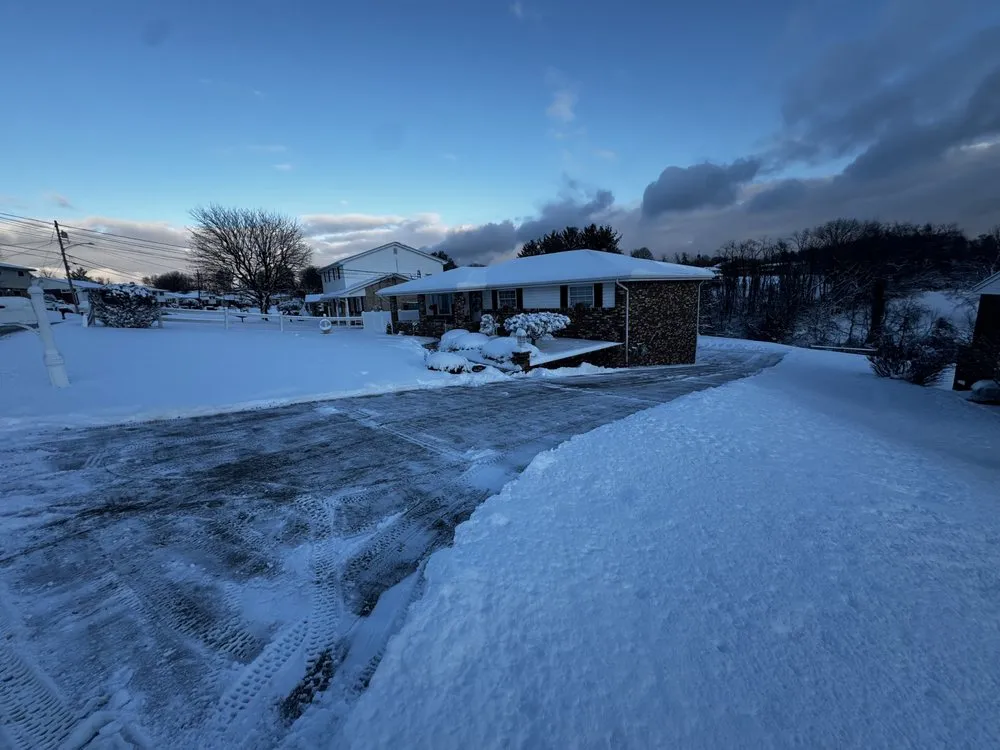 Expert yard cleanup service for outdoor upgrades in Elizabeth, PA by Hidden Leaf Land Management