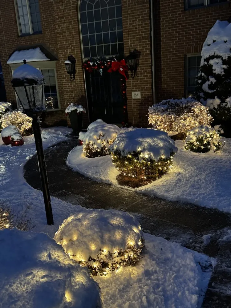 Reliable lawn care service in Elizabeth, PA - Hidden Leaf Land Management