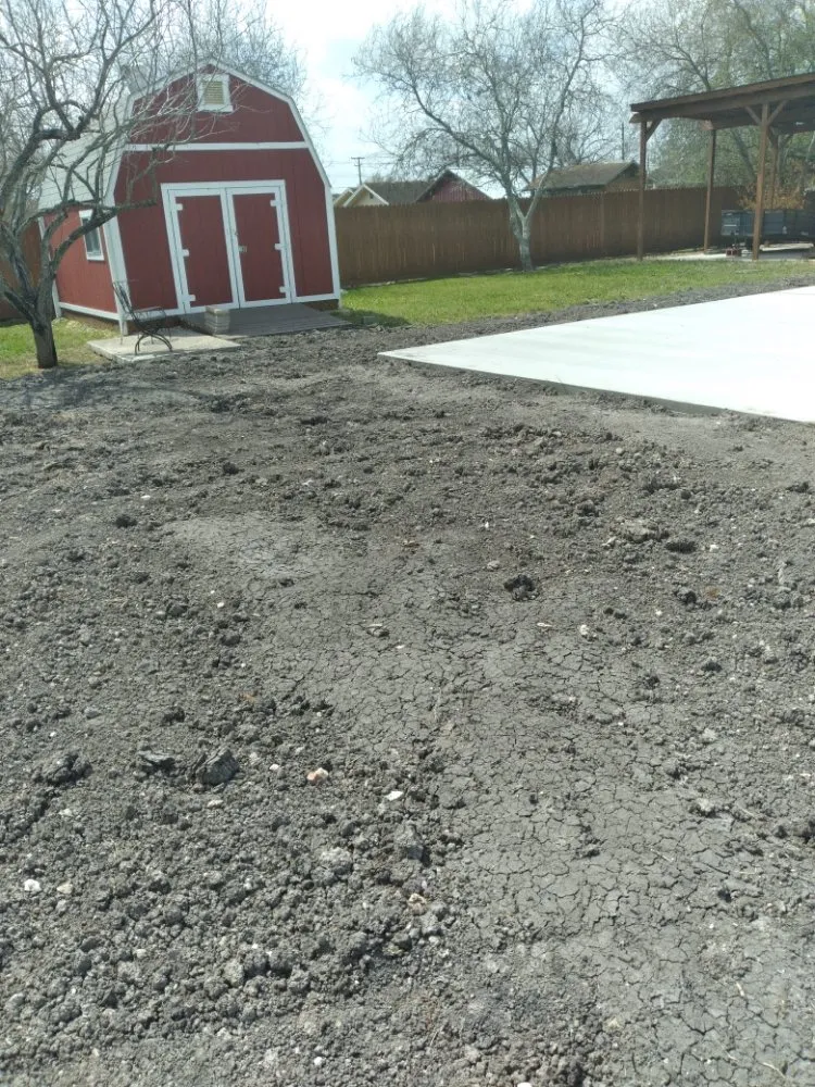 Custom lawn care service near you in CORP CHRISTI, TX by Hidden Leaf Lawn And Tree Service