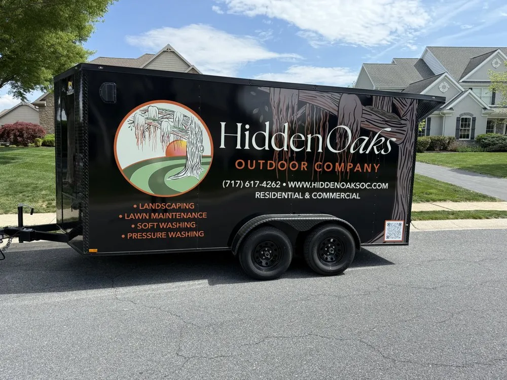 Top-rated lawn mowing service in Manheim, PA - Hidden Oaks Outdoor Company