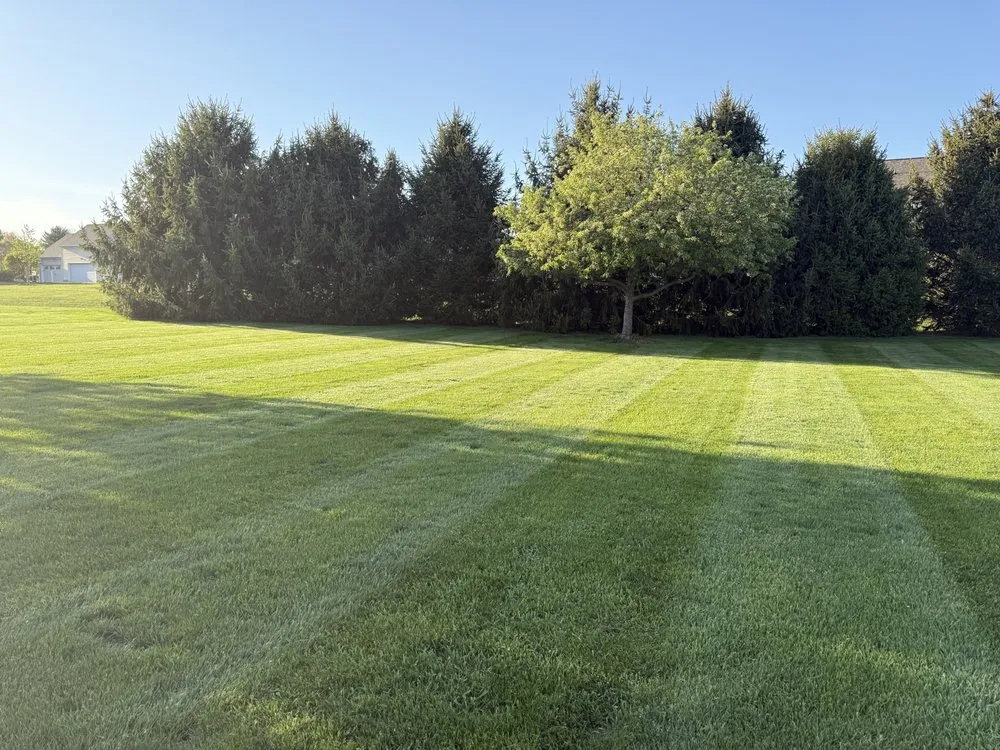 Top-rated lawn care service in Manheim, PA - Hidden Oaks Outdoor Company