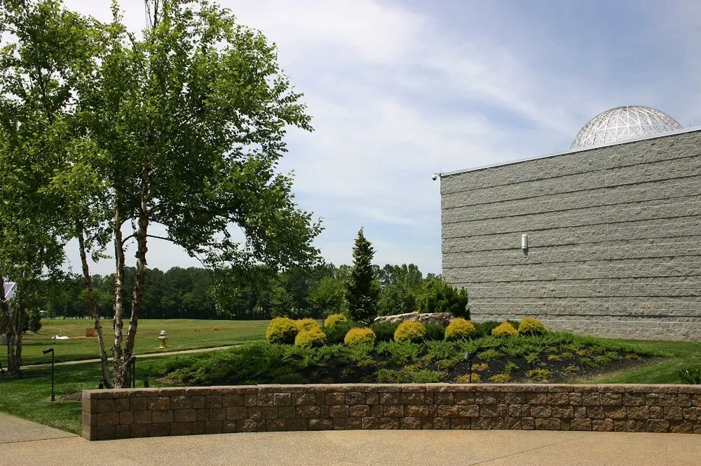 Expert garden landscaping with custom design across Cartersville, GA - Hidden Pond Plant & Tree Farm