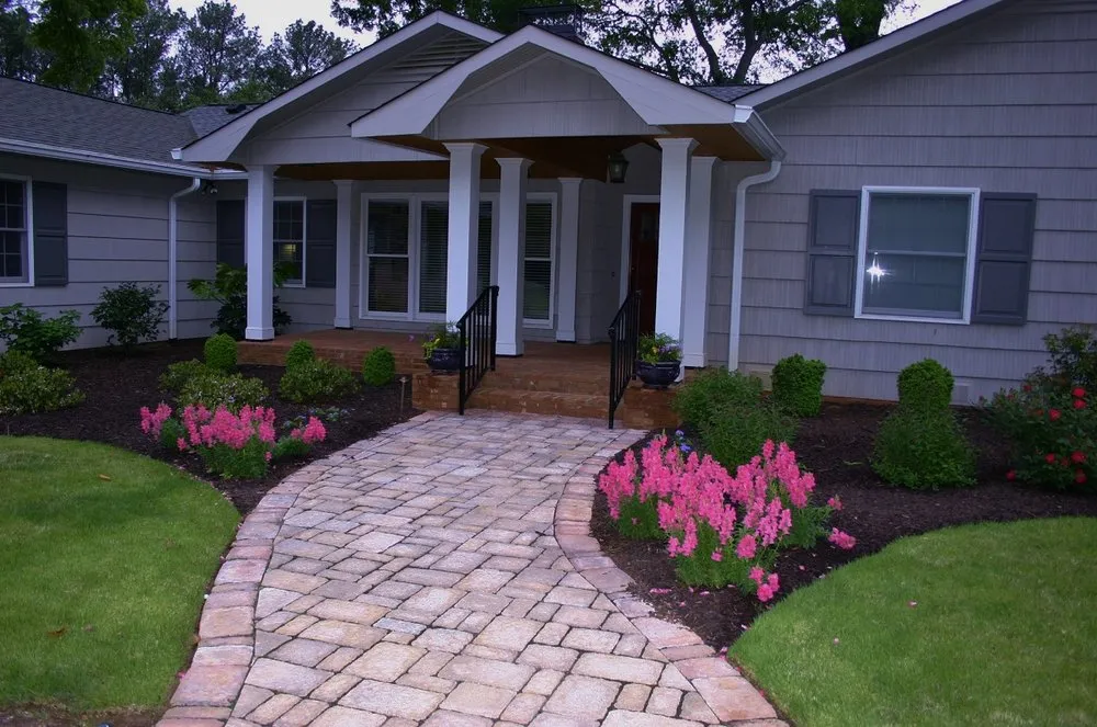 Top-rated garden landscaping experts serving Cartersville, GA - Hidden Pond Plant & Tree Farm