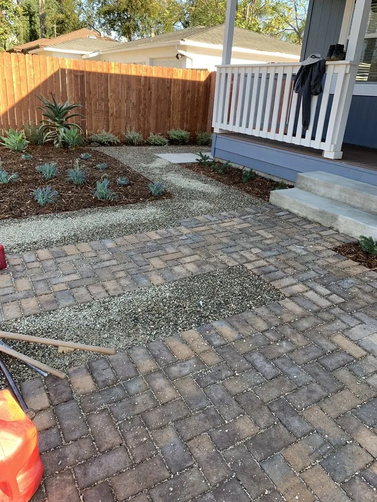 Affordable outdoor landscaping experts serving Escondido, CA - Hidden valley landscaping