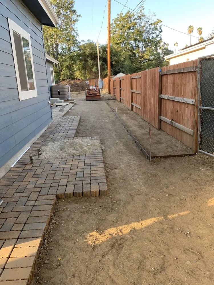 Professional garden landscaping with custom design in Escondido, CA by Hidden valley landscaping