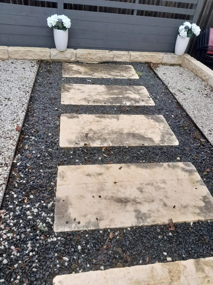 Custom yard maintenance experts serving Austin, TX - Hidef Lawncare and Power Washing