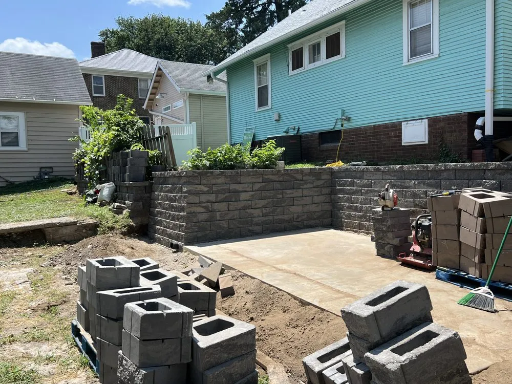 Expert lawn mowing service near you across Omaha, NE - Hidrocalido Construction