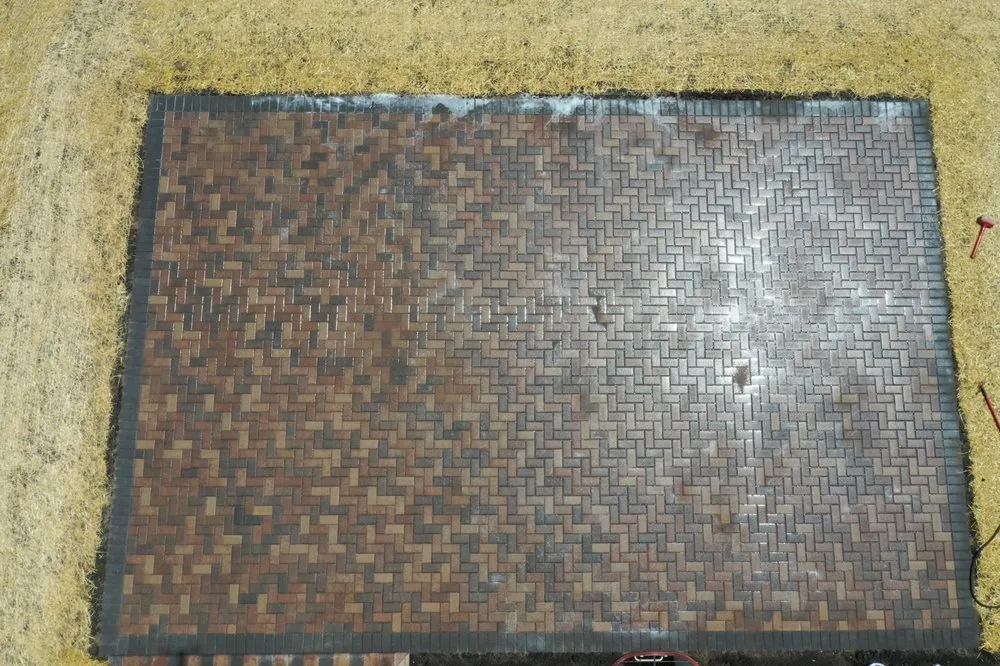 Local landscape installation for beautiful yards in Grayslake, IL by Hidrogo Landscaping