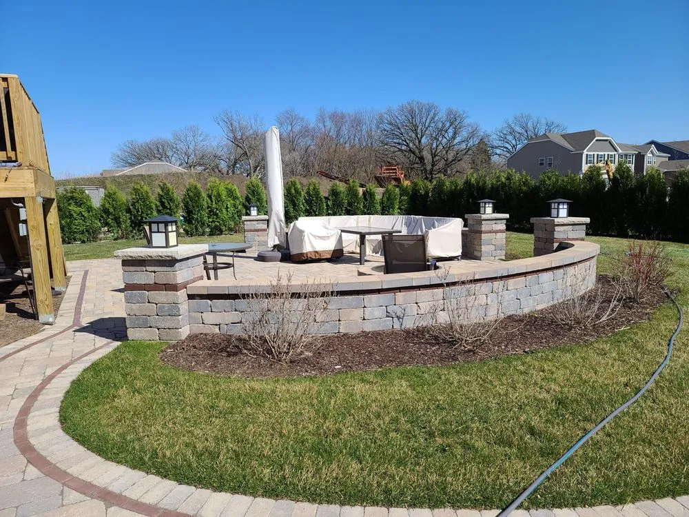 Expert yard cleanup service near you across Grayslake, IL - Hidrogo Landscaping