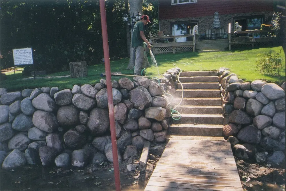 Custom landscaping services in Grayslake, IL - Hidrogo Landscaping