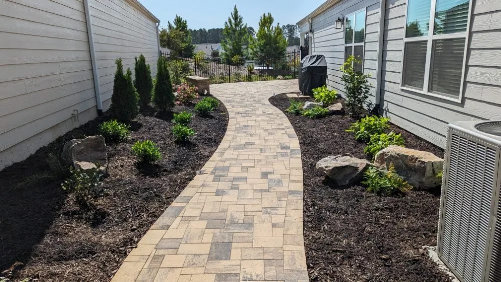 Custom lawn care service in Marietta, GA by Higginbotham Design