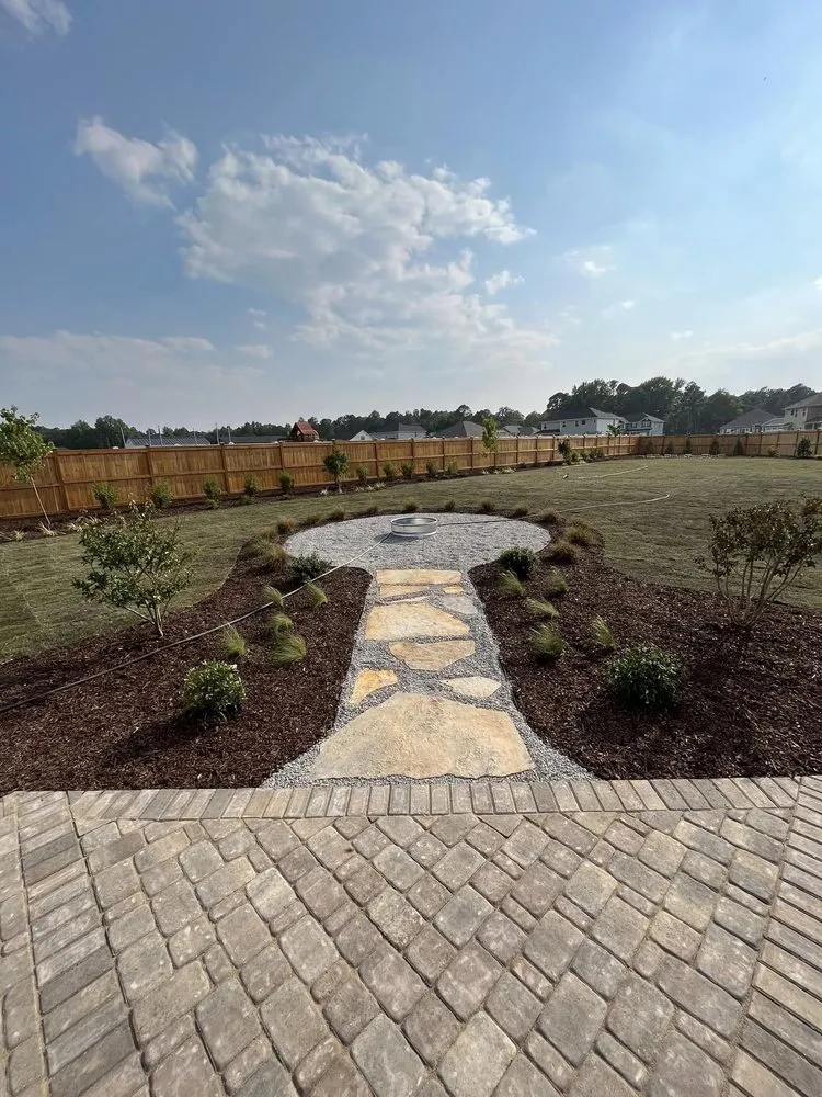 Expert garden landscaping experts serving Four Oaks, NC - Higgins Lawn N Landscape Service