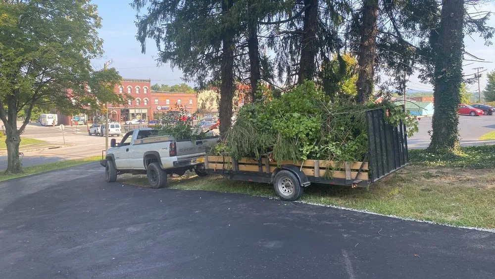 Affordable residential landscaping in Christiansburg, VA by High Caliber Enterprise