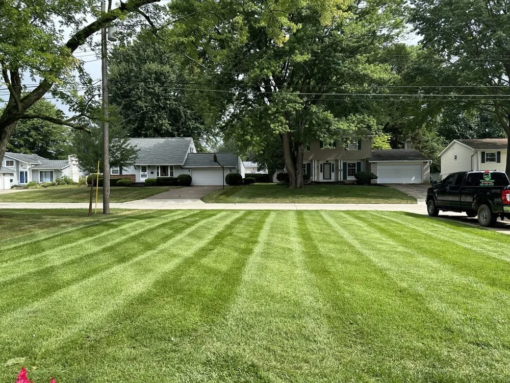 Custom yard maintenance experts serving Amherst, OH - High Class Grass