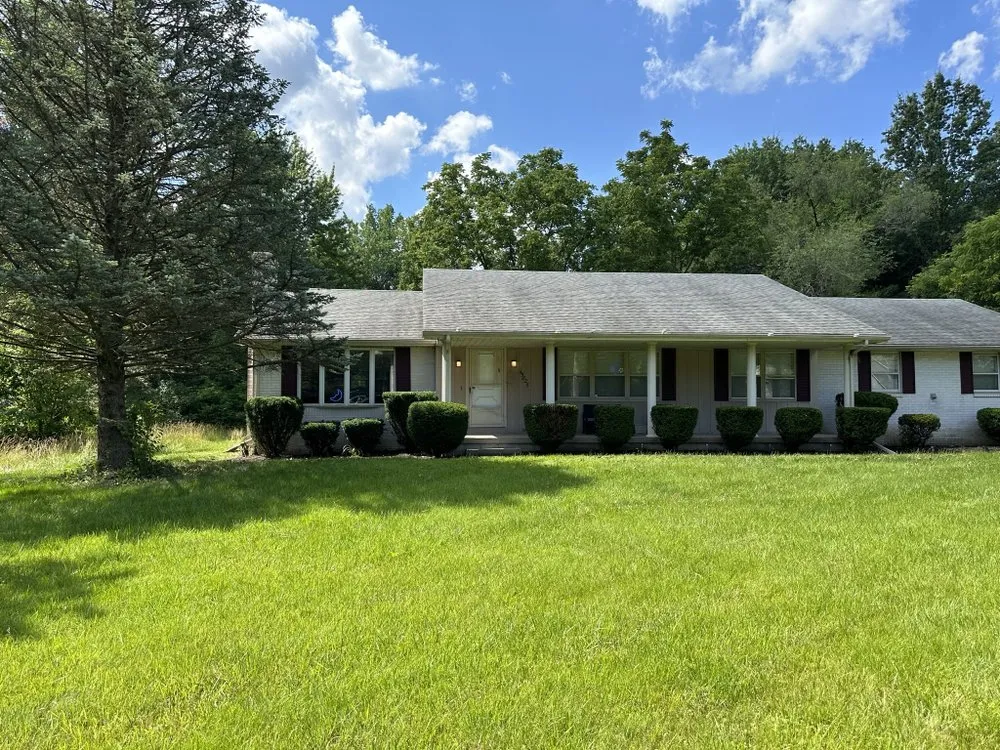 Custom landscape design near you across Amherst, OH - High Class Grass