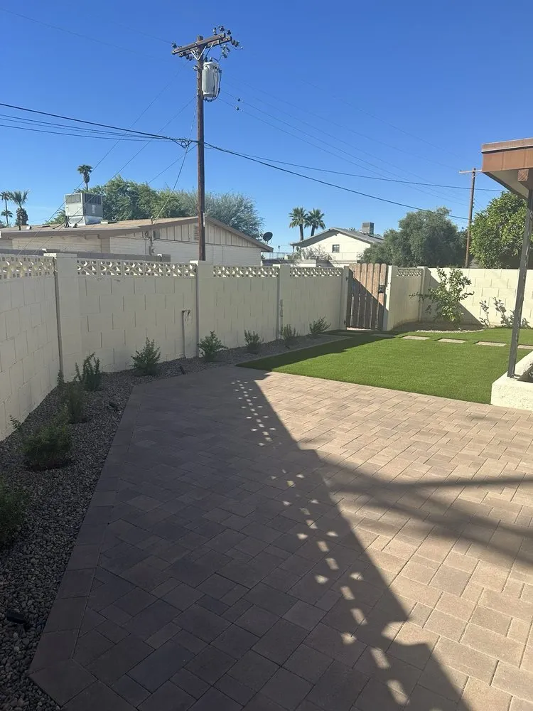 Professional yard maintenance in Scottsdale, AZ by High End Outdoor Services