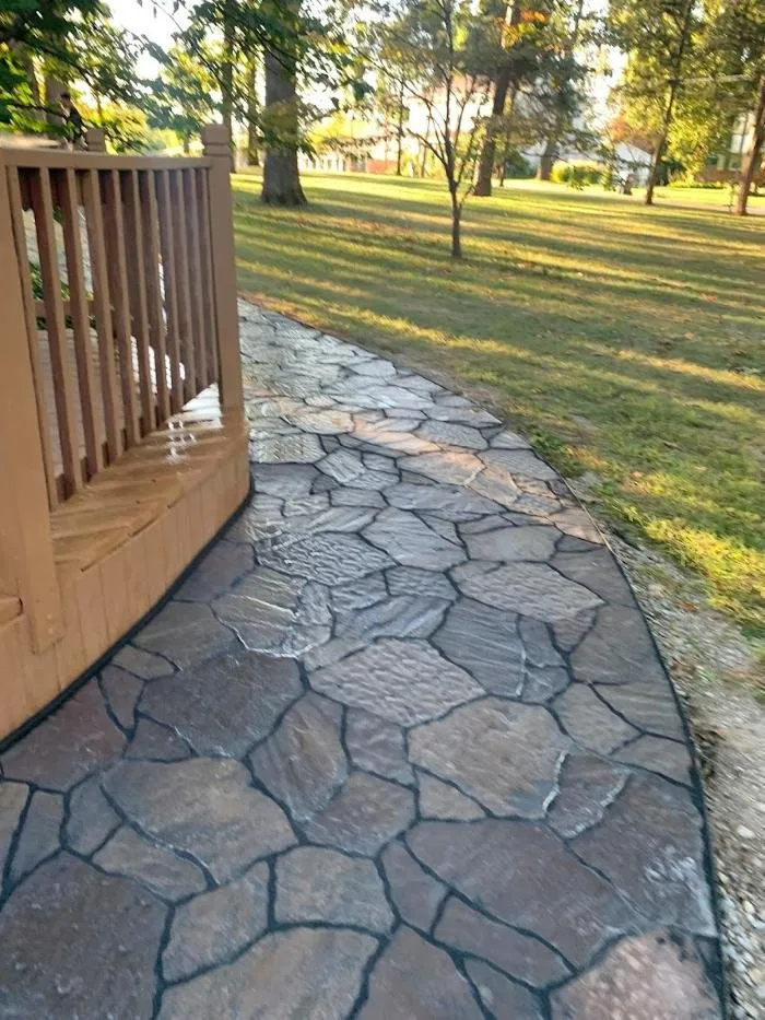 Reliable residential landscaping in St. Louis, MO by High End Outdoor Solutions