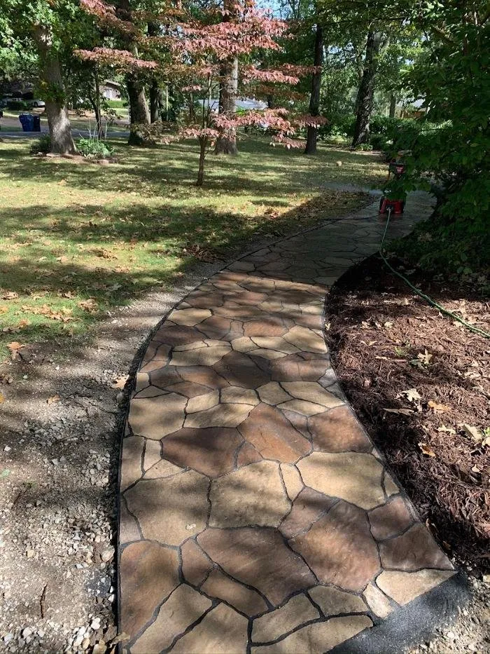 Trusted garden landscaping experts serving St. Louis, MO - High End Outdoor Solutions