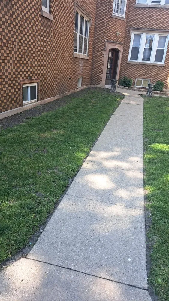 Custom landscape installation for homes in Chicago, IL by High Garden Landscaping