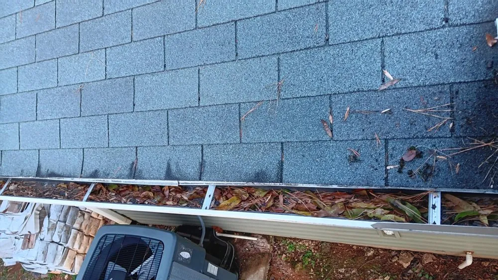 Expert lawn mowing service experts serving Dandridge, TN - High Grade Lawn Care