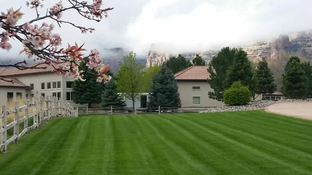 Custom outdoor landscaping in Grand Junction, CO - High Performance Lawn Care
