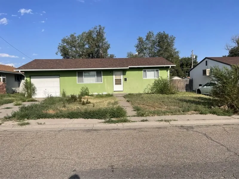 Affordable garden landscaping in Pueblo, CO - High Performance Yard & Lawn Care