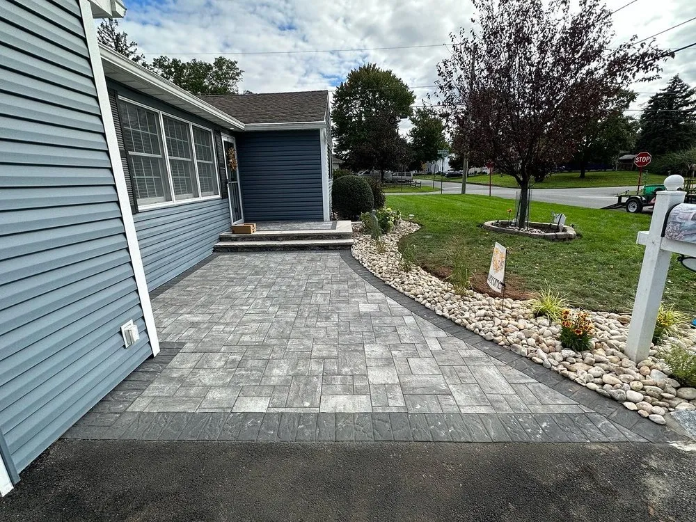 Top-rated lawn mowing service for homes in Middlesex, NJ by High Point Landscaping