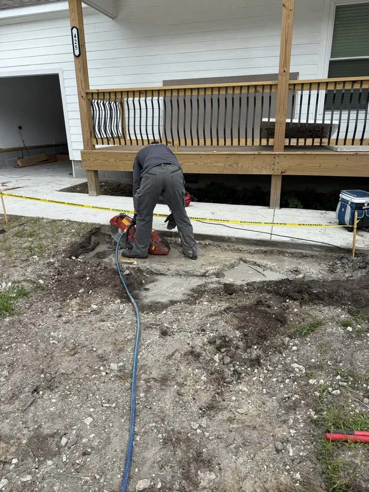 Reliable residential landscaping for year-round maintenance in Jacksonville, NC by High Power Hauling