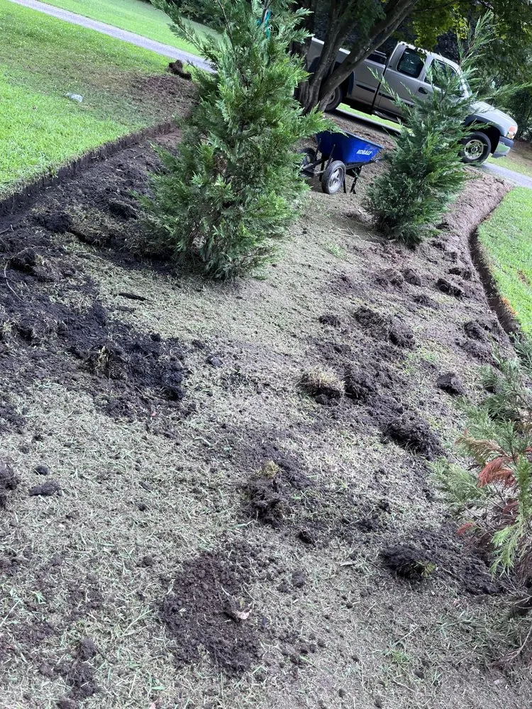 Custom landscaping services for year-round maintenance across Williamsburg, VA - High Quality Landscaping Service