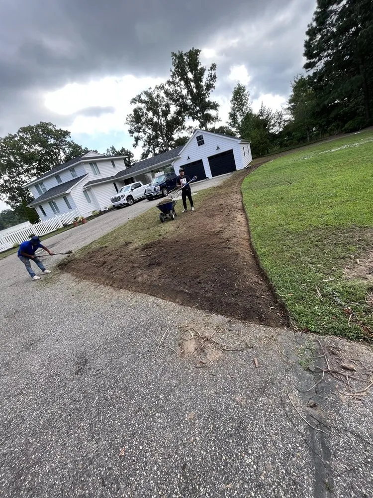 Local yard maintenance for beautiful yards across Williamsburg, VA - High Quality Landscaping Service