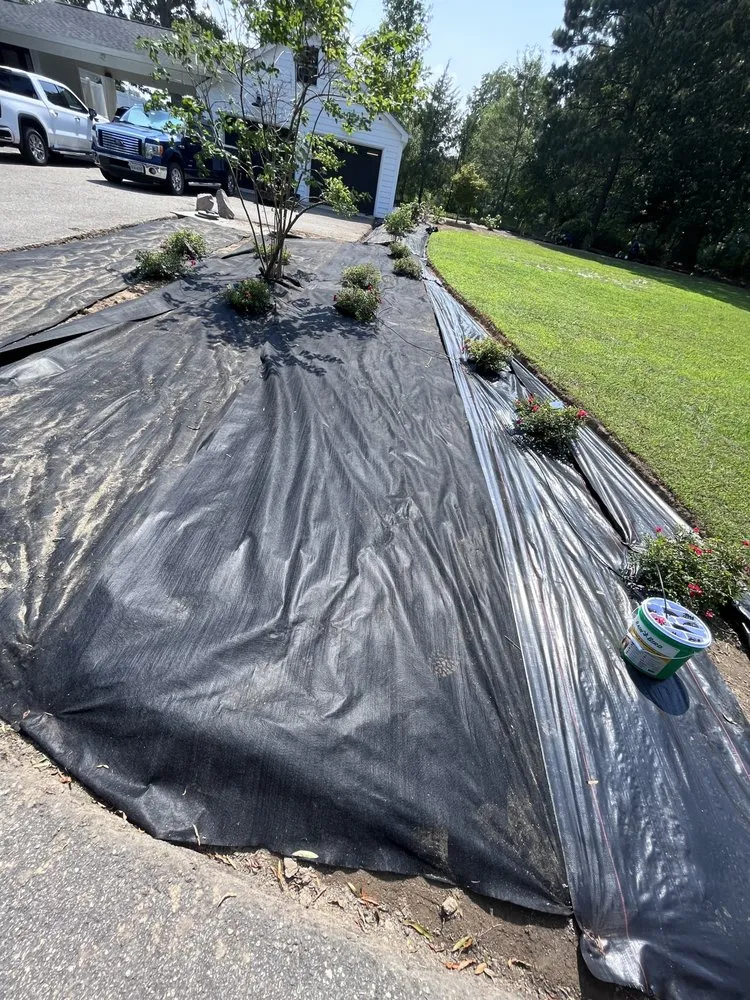 Top-rated garden landscaping in Williamsburg, VA by High Quality Landscaping Service