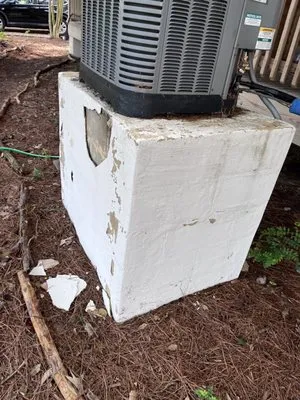 High Quality Landscaping Service Logo