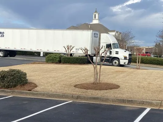 high quality landscaping Logo