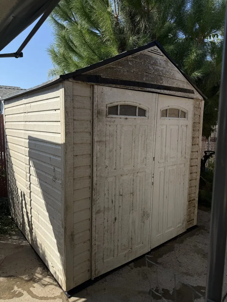 Local lawn care service in Modesto, CA by High Shine Exterior Cleaning