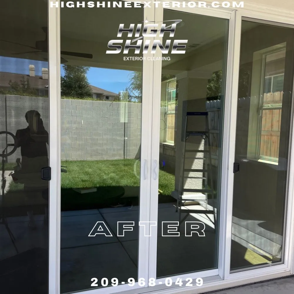 Custom garden landscaping in Modesto, CA by High Shine Exterior Cleaning