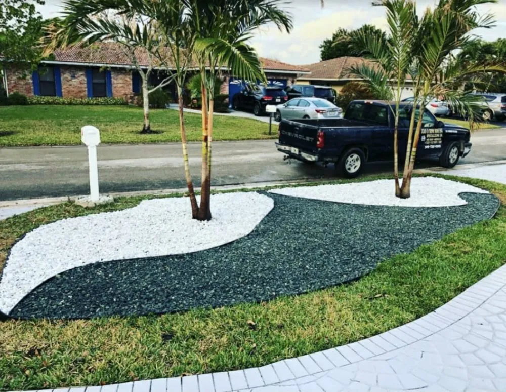 Affordable outdoor landscaping near you in Hollywood, FL by High Standards Tree Care