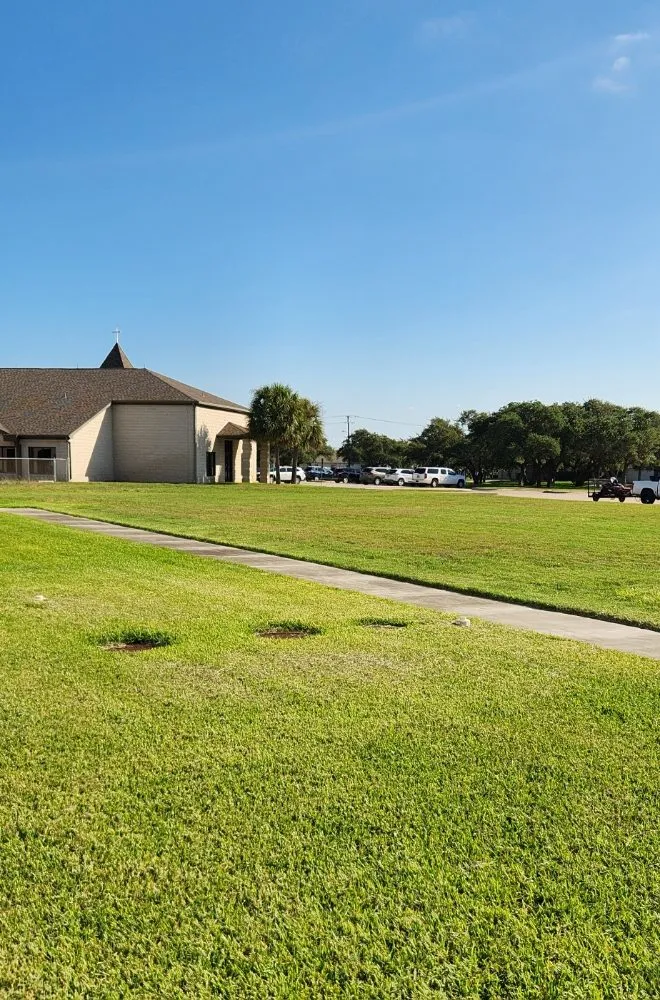 Professional yard maintenance for beautiful yards in Fulton, TX by High Tide Lawn Care and Services