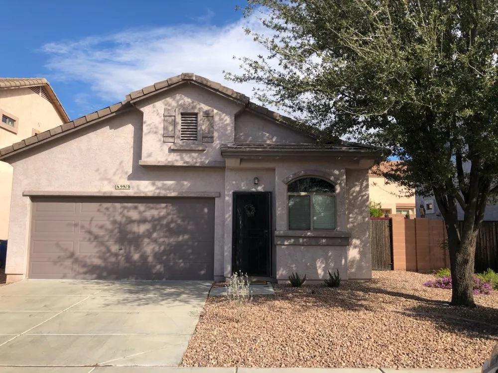 Local yard cleanup service for homes in Gilbert, AZ by Higher Ground Landscaping