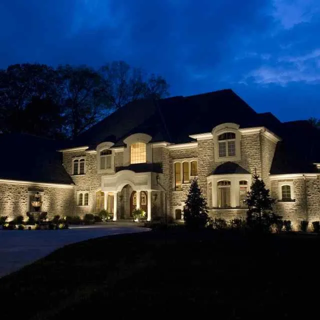 Top-rated landscaping services in Dallas, TX by Higher Ground Lawn Care & Lighting