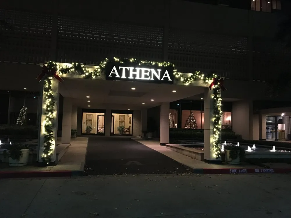 Trusted lawn mowing service in Dallas, TX - Higher Ground Lawn Care & Lighting